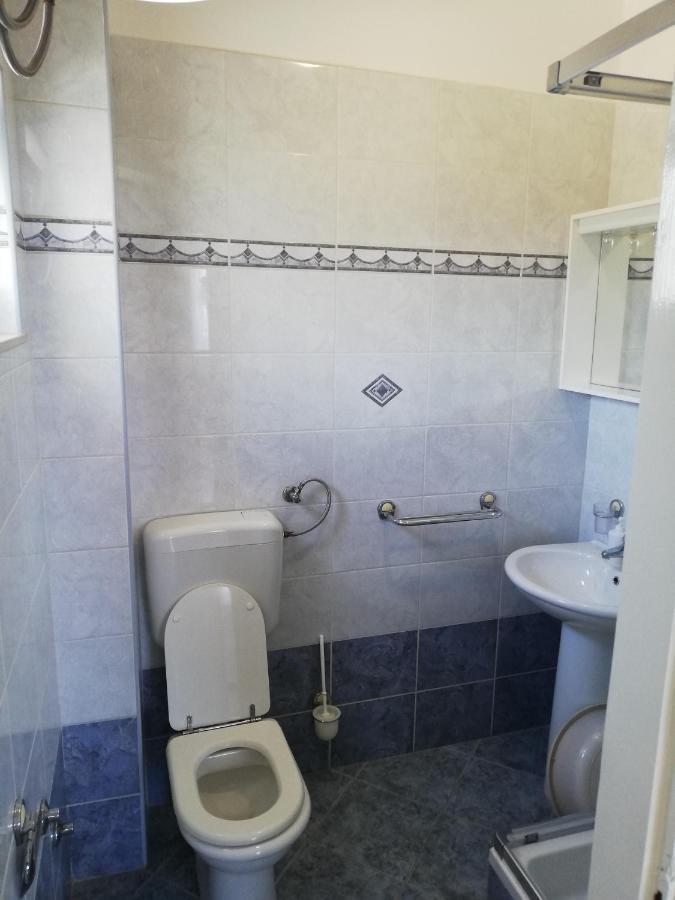 Apartman G&L Grebastica Bagian luar foto